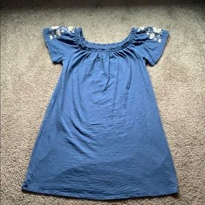 abercrombie and fitch off the shoulder dress